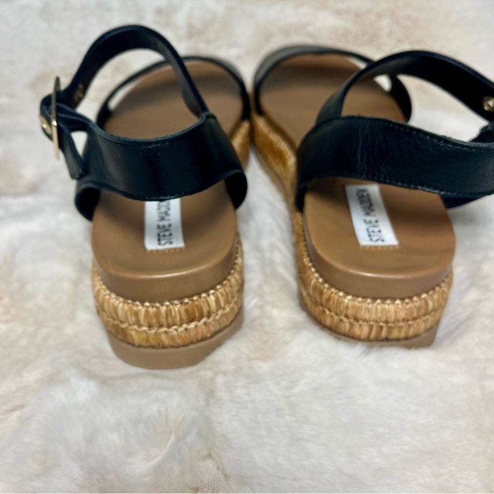 Steve Madden Leather Sandles - Picture 6 of 12
